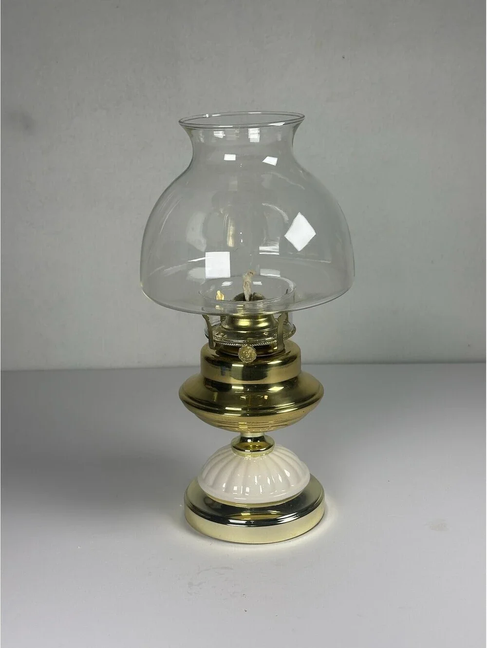 Vintage Style Brass & Ceramic Oil Lamp with Glass Chimney - Storage F-10
